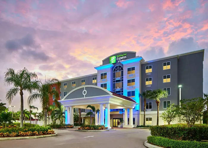 Beach hotel: Holiday Inn Express Hotel & Suites Port St. Lucie West By Ihg